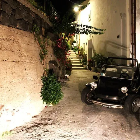 Alta Marea Couette-café Lipari (Isola Lipari)