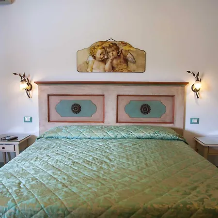 Couette-café Alta Marea 3*