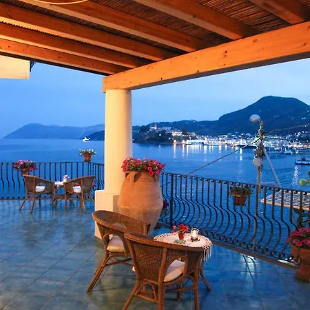 Bed and breakfast Alta Marea 3*